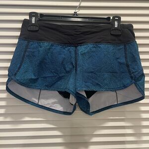 Lululemon Women's Blue Athletic Shorts